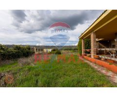 CHALET CON TERRENO EN SARDON DE DUERO