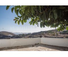 Casa con terreno en Venta en Telde, Las Palmas