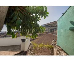 Casa con terreno en Venta en Telde, Las Palmas
