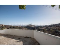 Casa con terreno en Venta en Telde, Las Palmas