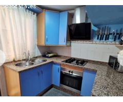 CASA CON PATIO