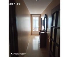 MAGNIFICA CASA, CON GARAJE, NAVE Y LOCAL