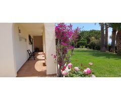 VILLA EN ALTEA