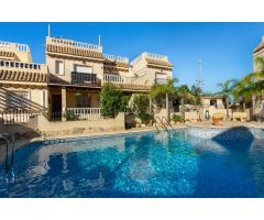Chalet en Venta en Orihuela Costa, Alicante