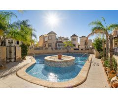Chalet en Venta en Orihuela Costa, Alicante