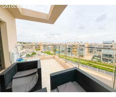 Gran ático en Green hills con vistas despejadas y solarium privado