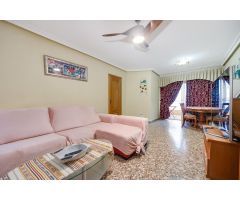 Apartamento de 108m2 a 50 m de Playa del Cura