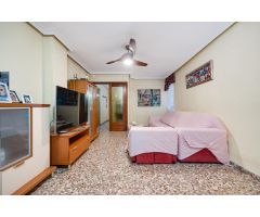 Apartamento de 108m2 a 50 m de Playa del Cura