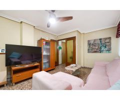 Apartamento de 108m2 a 50 m de Playa del Cura