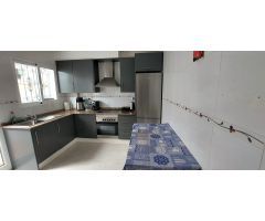 CHALET PAREADO EN ORIHUELA COSTA
