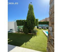 Villa en Venta en Orihuela Costa, Alicante