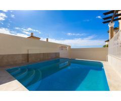 Villa de Lujo en Venta en San Miguel de Salinas, Alicante