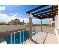 Villa de Lujo en Venta en San Miguel de Salinas, Alicante