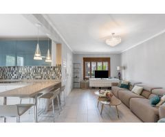 Oportundidad villa con 405m2 de parcela moderna con 4 dormitorios en Punta prima