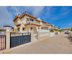 Chalet adosado en Cabo Roig