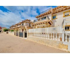 Chalet adosado en Cabo Roig