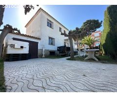 GRAN CASAS EN SEGUNDA LINEA DE MAR