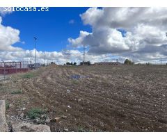 Parcela Urbano Industrial en Ecija.