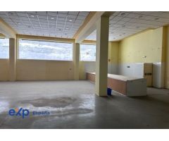 Local comercial en Venta en Linares de Villafurada, Jaén