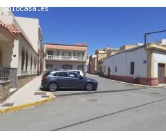 Venta de casa de planta baja en Pechina