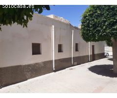 Venta de casa de planta baja en Pechina