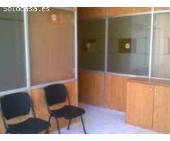 PRECIOSO LOCAL EN LA ZONA CENTRO DE EL VENDRELL, CON UNOS 100M2 APROX