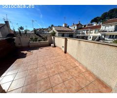 Edificio en Venta en Torremolinos, Málaga