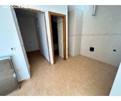 Edificio en Venta en Torremolinos, Málaga
