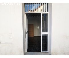 ALQUILER LOCAL COMERCIAL EN CENTRO DE GRANADA