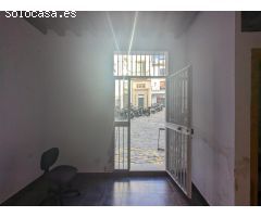 ALQUILER LOCAL COMERCIAL EN CENTRO DE GRANADA