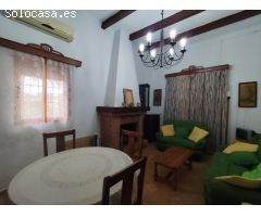 Venta de Cortijo Restaurado con Parcela en Terque