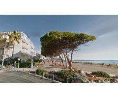 EN VENTA APARTAMENTO JUNTO  PLAYA DEL CARGADOR (CENTRO)