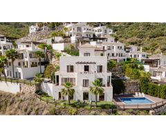 Villa con vistas al mar en Benahavis