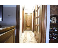Estupendo piso con gran terraza y piscina comunitaria