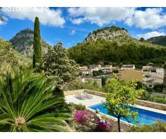 Casa de Pueblo Reformada con Piscina y Vistas Panorámicas en Caimari, Mallorca
