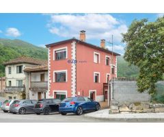¡Oportunidad Única! Magnífica Casa de 3 Plantas en Olloniego, a 5 Minutos de Oviedo