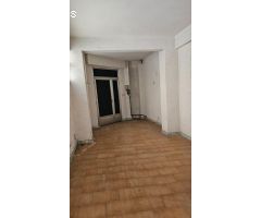 Alquiler de Espacio Comercial: Local Perfecto para Almacenaje y Más