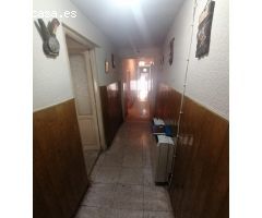 Casa económica en Nava del Rey