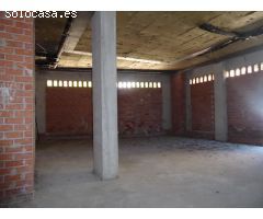¡Oportunidad en Ansoain! Local Comercial de 157 m² en Calle Hermanos Noain