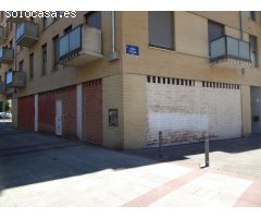 ¡Oportunidad en Ansoain! Local Comercial de 157 m² en Calle Hermanos Noain