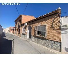 CASA BAJA EN POLAN - CALLE FUENTES 13