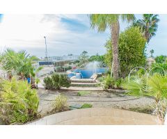 Venta de Casa Con Parcela en Torre del Campo.