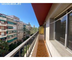 Gran piso junto a la plaza de La Merced