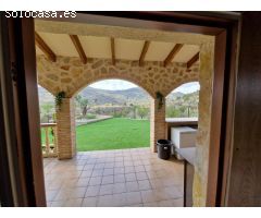 ¡Espectacular y única!,   este impresionante chalet en Fuente Blanca, pedanía de Fortuna.