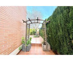 Pareado en Venta en Bétera, Valencia