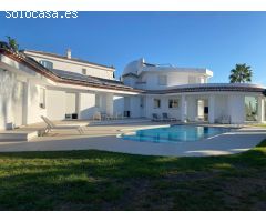 Beautiful new villa on two individual plots can be sold seperatly located on the new golden mile