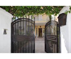 Chalet adosado en Av. Virgen del Puig
