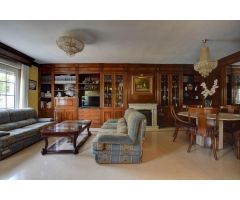 Chalet adosado en Av. Virgen del Puig