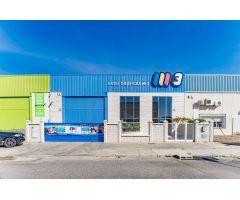 Venta de Inmejorable Nave Industrial en el sector 20 de Almeria
