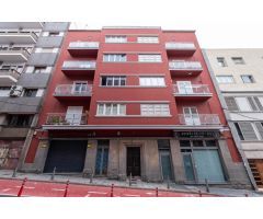 ¡Espectacular Piso en Zona Triana!